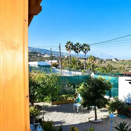 펜션 Charming House In Icod De Vinos With Garden 70 M² 이코드레로스비노스
