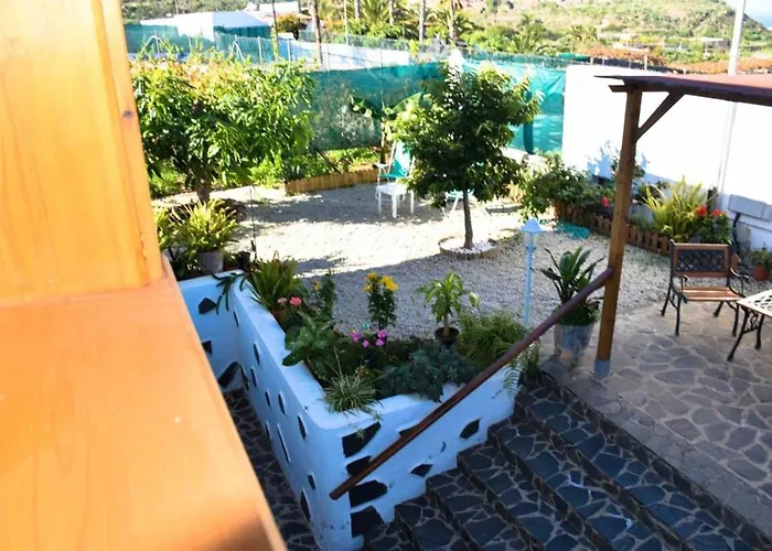 Dom wakacyjny Charming House In Icod De Vinos With Garden 70 M² *
