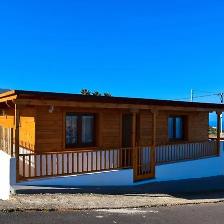 Charming House In Icod De Vinos With Garden 70 M² *